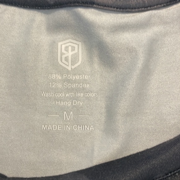 Born Primitive subtle flex tank M - Picture 3 of 4